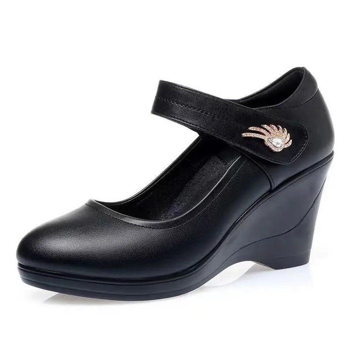 2024 Nieuwe Vrouwen Lente Platform Wig Hoge Hak Mode Ademende Mid-Aged Ondiepe Mond Moeder Schoenen Zachte Huid Comfortabel