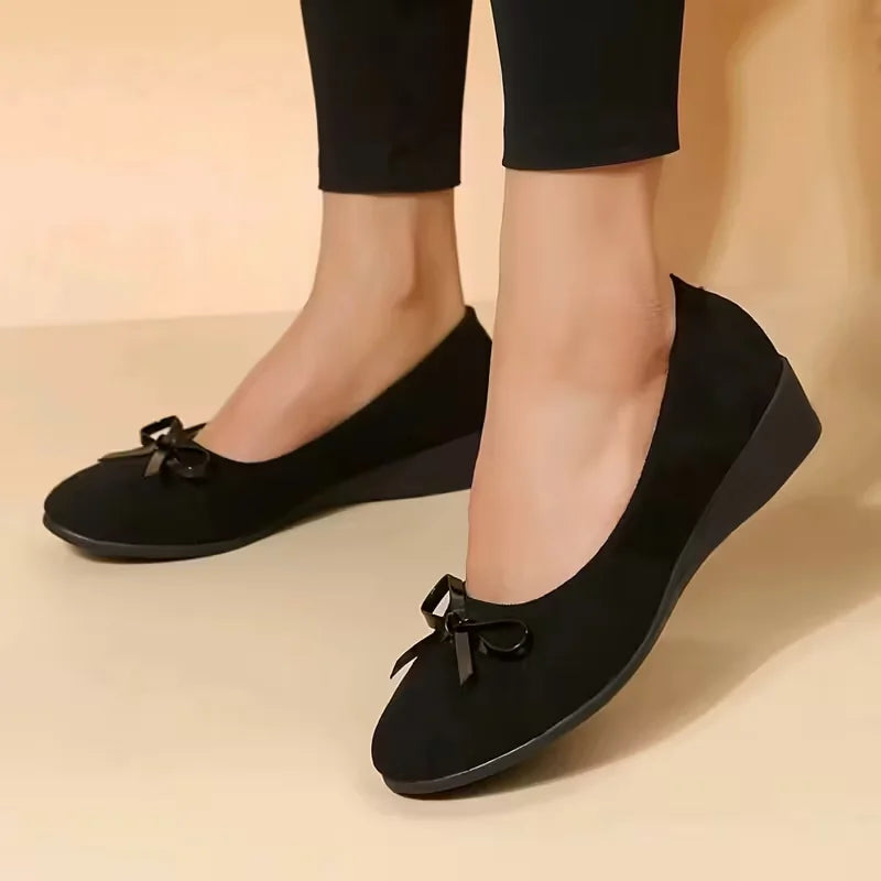 Léonie | Suede Bow Slip-On Flats
