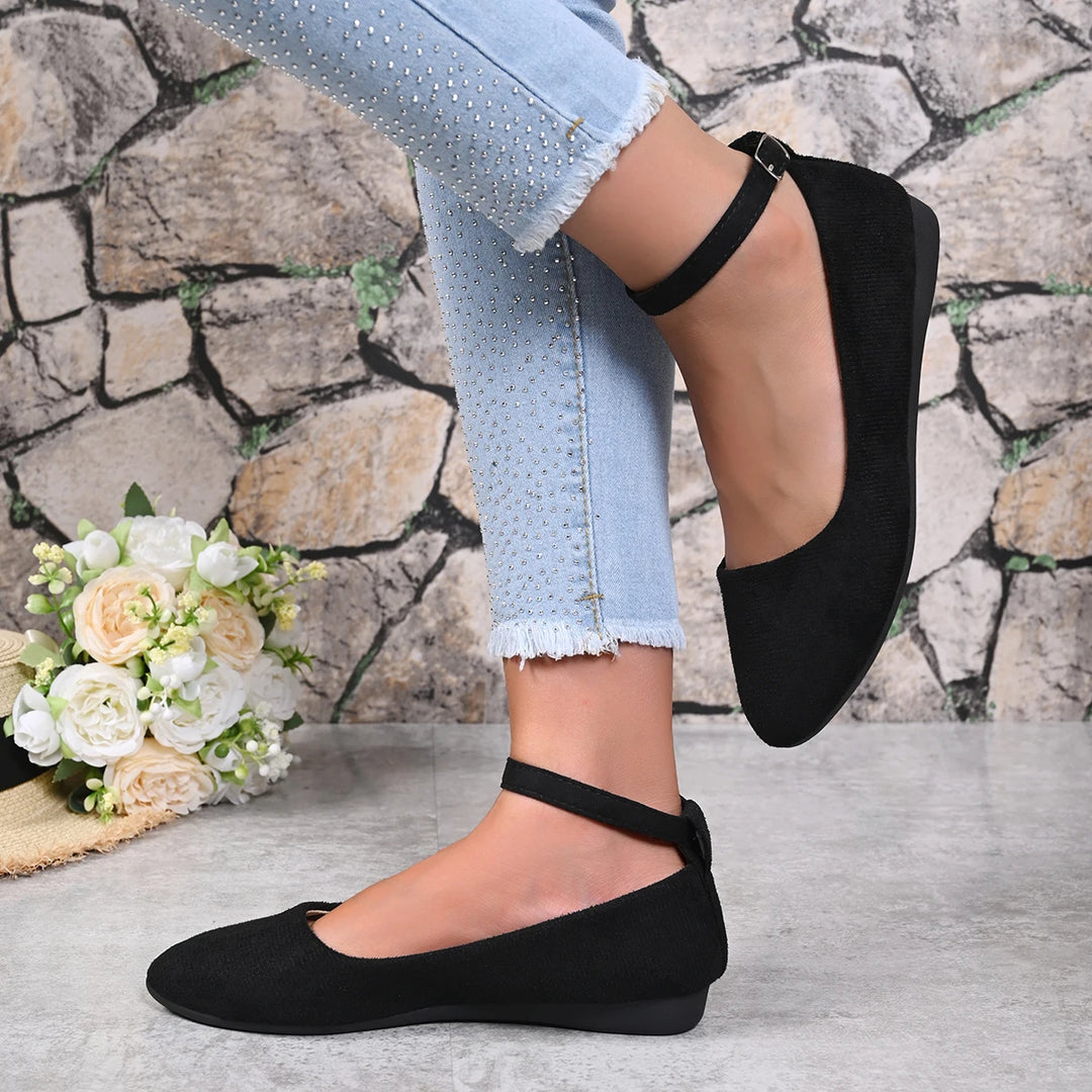 Vivienne | Retro Mary Jane Flats