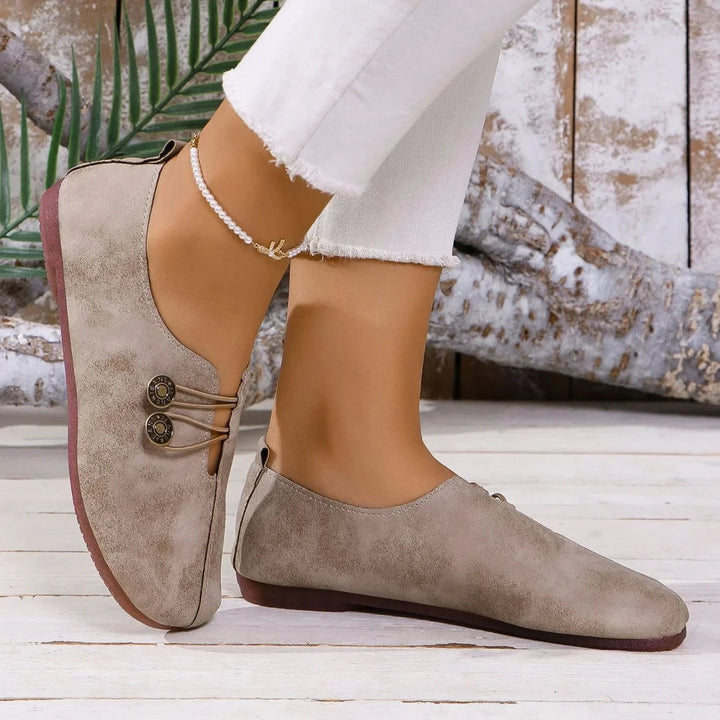 Victoria | Suede Loafer