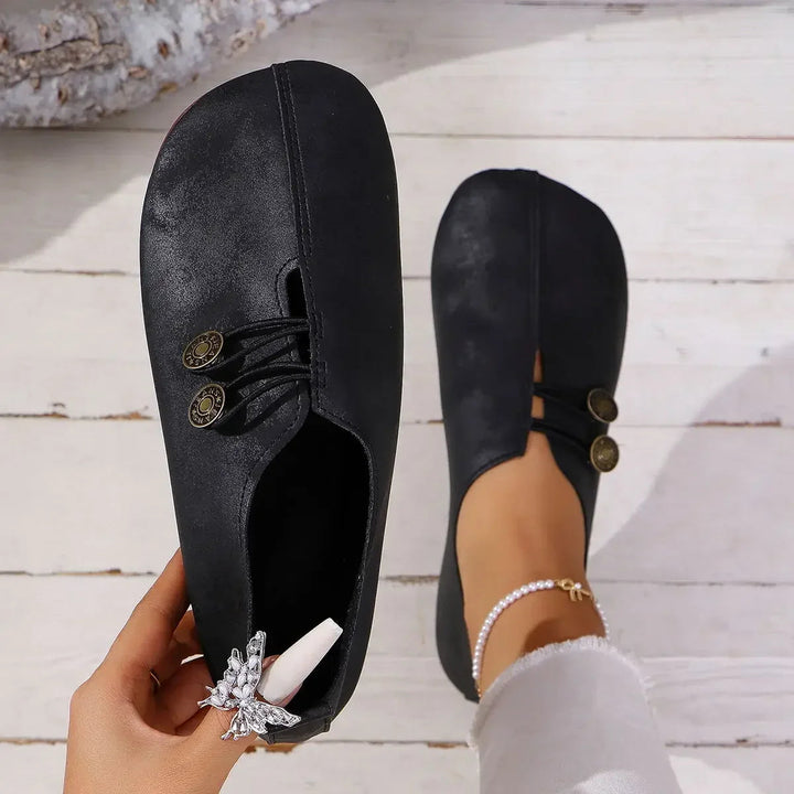 Victoria | Suede Loafer