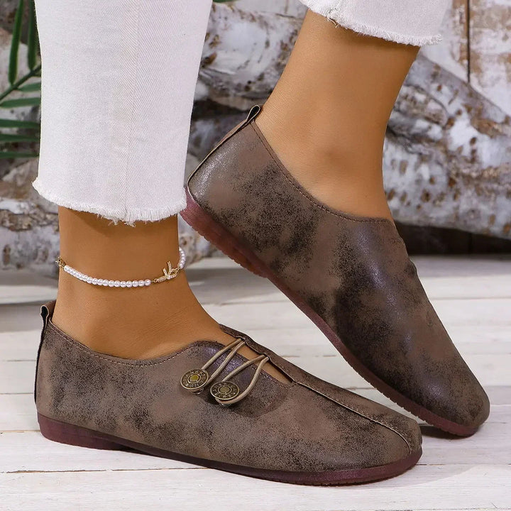 Victoria | Suede Loafer