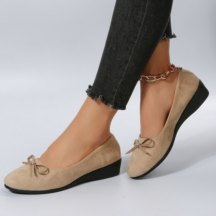 Léonie | Suede Bow Slip-On Flats